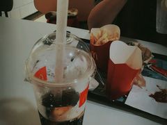 -麦当劳(静安寺店)