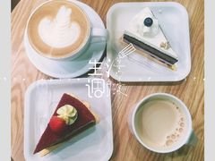 -焙丽拾光(麦凯乐直营店)