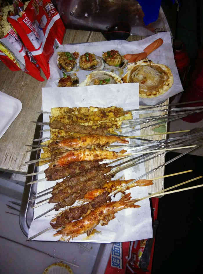 二丫烧烤-"烧烤味道很好,肉质松软可口,自己配的佐料.