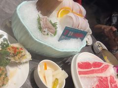 -德天肥牛海鲜火锅(城西银泰店)