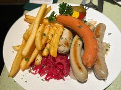 -碧特博格啤酒花园餐厅(芜湖路店)