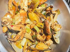 -七欣天香辣蟹火锅(无锡金太湖国际城店)