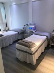 -F.N冻龄皮肤管理中心