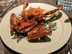 花椒鸽子-LESCEDARS Brasserie Bistro香柏树
