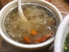银耳莲子羹-易裕和·长沙米粉(竹塘西路店)