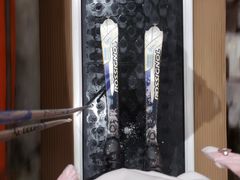 -乔波室内滑雪场