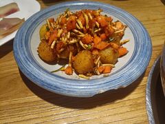 -黔诚多彩火锅(甲秀楼店)