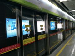 龙溪-地铁站-龙溪(地铁站)
