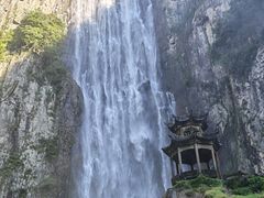 -刘伯温故里景区百丈漈