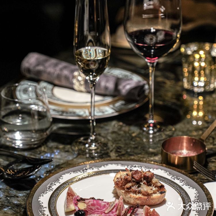 青岛约会圣地❗️高端的绝美海景法餐厅好浪漫