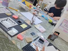 -郑在DIY·潮玩银饰绘画手作(中央大道旗舰店)