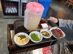 -老船舫·现做活鲜鱼馆(东郊记忆店)