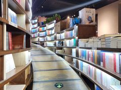 -三联韬奋书店(三里屯店)
