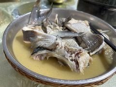 -红旗山庄(圭峰山店)