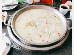 -老来福·非遗酸汤兔(凯旋路店)