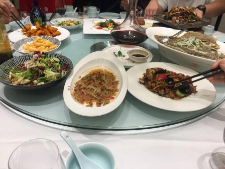 东兴楼饭庄(东直门店)-"过生日来这里 进房间一个大寿字 服务好 .