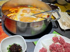 -四季喧黔味豆米火锅(万达广场店)