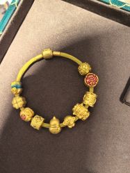 -周生生Chow Sang Sang(先天下店)