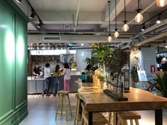 -F+轻食健身赋能空间(中华北路国贸商场店)