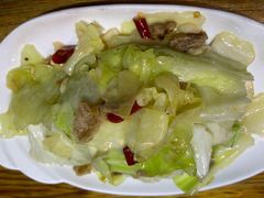 油渣手撕包菜-兔槽江湖菜·重庆璧山兔(水围店)