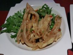-多嘴超级肉蟹煲(杉杉国潮主题店)