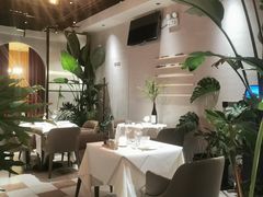 -Osteria Garden 生蚝花园餐厅(原进贤路店)