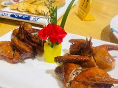 乳鸽-德胜轩正宗顺德菜(宝安沙井会展中心店)
