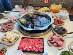 -九尺赵老四鲜鹅肠火锅