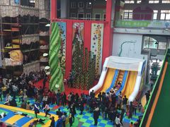 -蒙特利亲子乐园