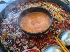 -黄潇洒老火锅(九眼桥宏济巷店)