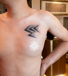 -SNOW TATTOO STUDIO