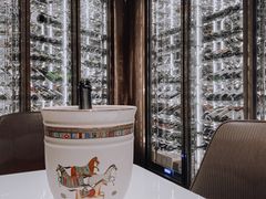 -wineapp葡萄酒餐吧(外滩金融中心店)