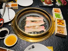 -嘿嘟嘟·肋条烧肉放题(爱融荟城店)