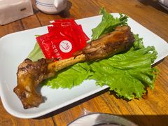 -蒙亨·阿木图赛(乌兰察布天恒广场店)