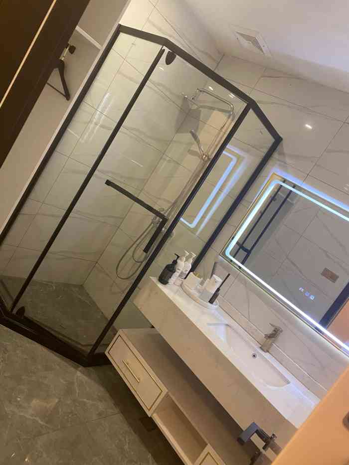 茱丽菲尔jolie fille美肌spa(远洋乐堤港店)-"周末探店 | 打卡一家