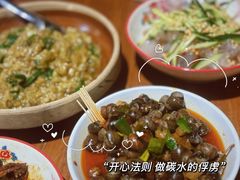 -琥珀老六龙虾(四里河店)