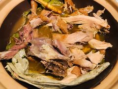 掌柜老汤手撕烧鸡-掌柜的店·河南菜(新天地店)