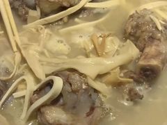 -骨捞专家·金华砂锅(西田城购物中心店)