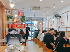-爱民螺蛳粉(梧州国泰广场店)