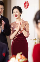-莫小姐婚纱