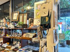-旧天堂书店(华侨城创意文化园南山特色文化街区店)