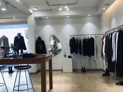 -nana showroom娜娜家服装店