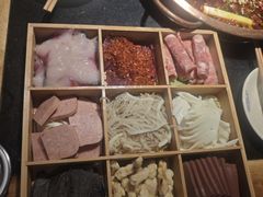 荤菜九宫格-顺兴鲜鱼庄·黑龙滩环球融创天堂洲际酒店