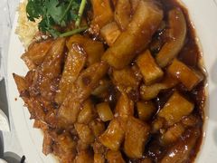 茄子烧肉-天津大学·四十二斋餐厅