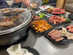 -啊美丽炭火烤肉(滑翔一店)