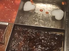 -海底捞火锅鲜切牛肉主题店(长寿路店)