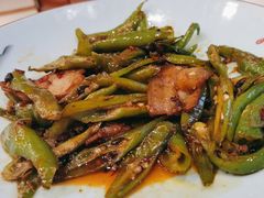 仔姜回锅肉-川香楼酒家