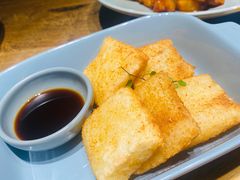 -蜜桃餐厅·伴山(湖滨商业街店)