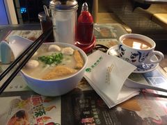 翠华餐厅(德辅道中店)-翠华餐厅(德辅道中店)