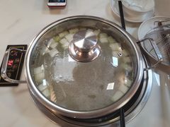 冬瓜薏米汤底-三头牛·潮汕牛肉生蚝火锅 (夏湾店)
